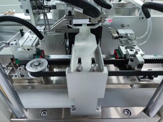 Otomatik Tek Kullanımlık Maske Makinesi Maksimum Hız 170/Dk